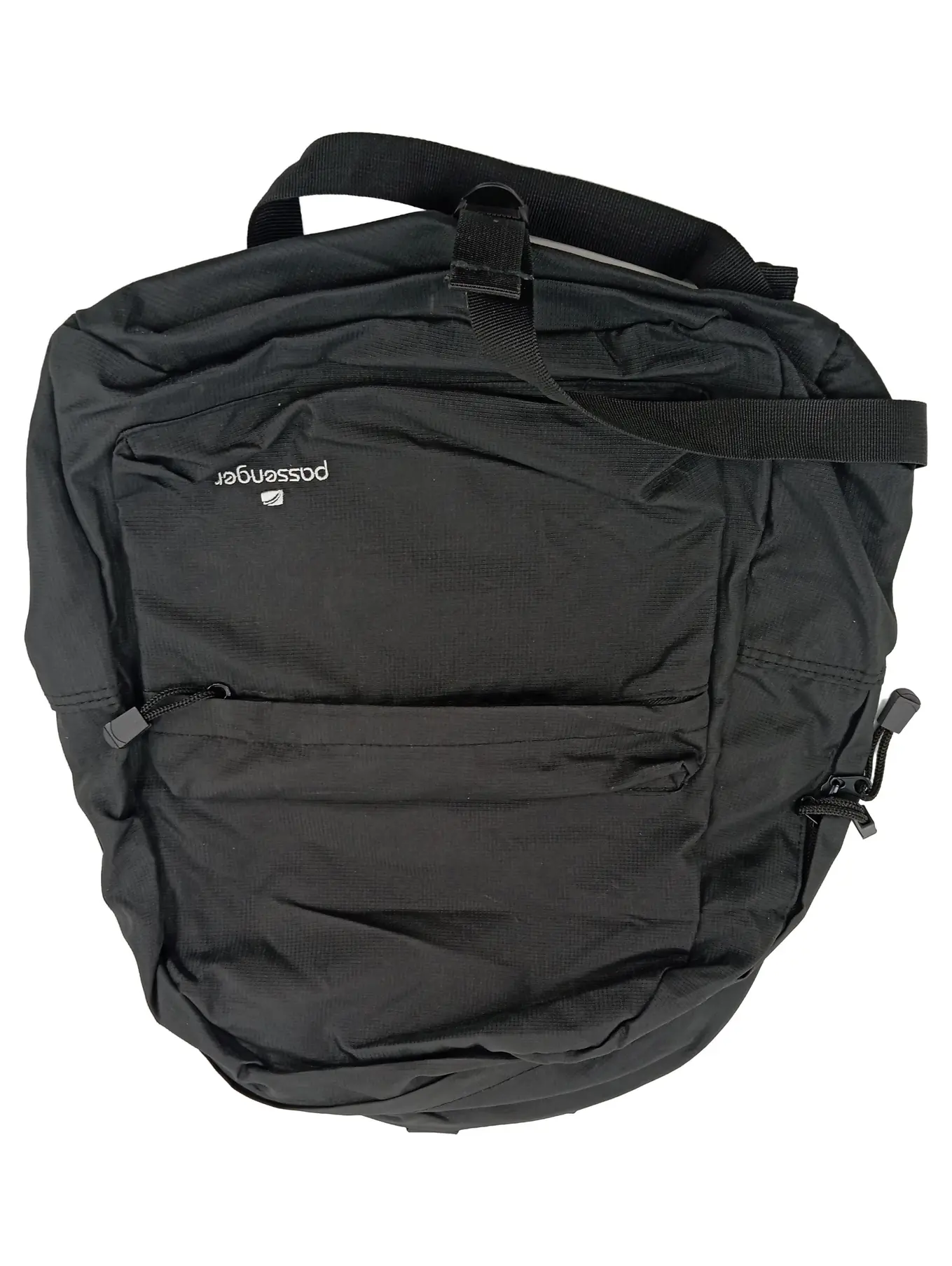 PASSENGER Rucksack Damen Schwarz Praktisch Groß 40x44cm Polyester