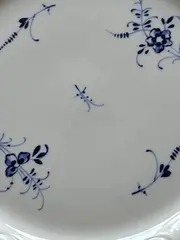 Vorschaubild 4 von Vieux Luxembourg Essteller 20cm Weiß Blumen Porzellan