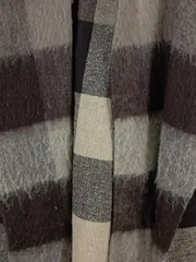Vorschaubild 3 von Damen Poncho Kariert Braun Grau Fransen Wolle Gr. M