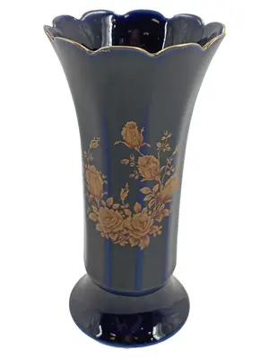 BAREUTHER WALDSASSEN BAVARIA GERMANY Vase
