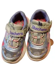 Vorschaubild 1 von Kinder Turnschuhe Größe 21,5 Mehrfarbig Sportlich Glitzer Klettverschluss