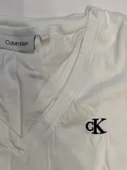 Vorschaubild 4 von Damen T-Shirt V-Ausschnitt Gr. S Weiß Logo