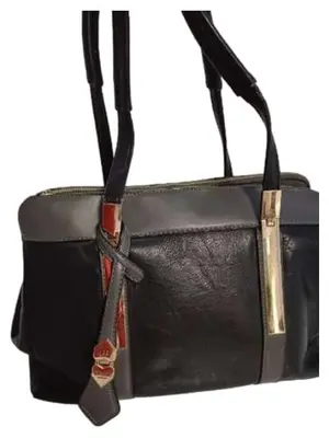 BESSIE Umhängetasche