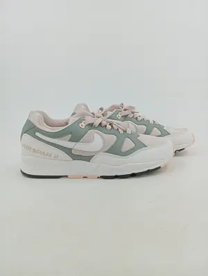 NIKE Sportschuhe
