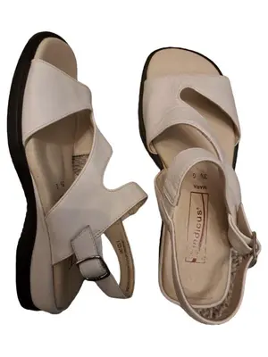 MEDICUS Sandalen