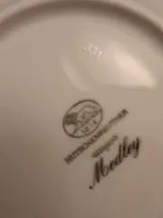 Vorschaubild 2 von Medley Unterteller Blau Gelb Porzellan 11 cm