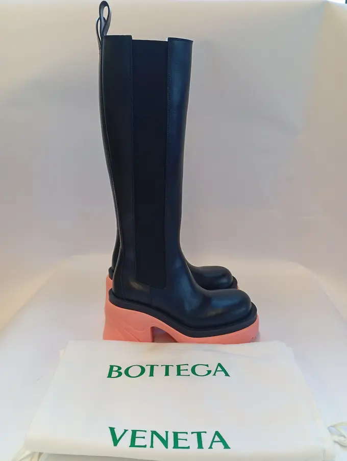 BOTTEGA VENETA Stiefel Bild 2