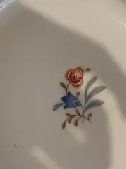 Vorschaubild 2 von Tasse und Unterteller Klassisch Mehrfarbig Blumenmuster Porzellan