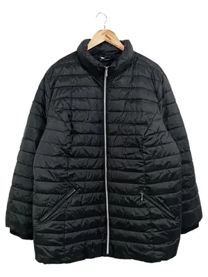 SARA LINDHOLM Steppjacke