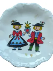 Vorschaubild 2 von Dekoschale Porzellan Weiß Strukturmuster Trachtenpaar
