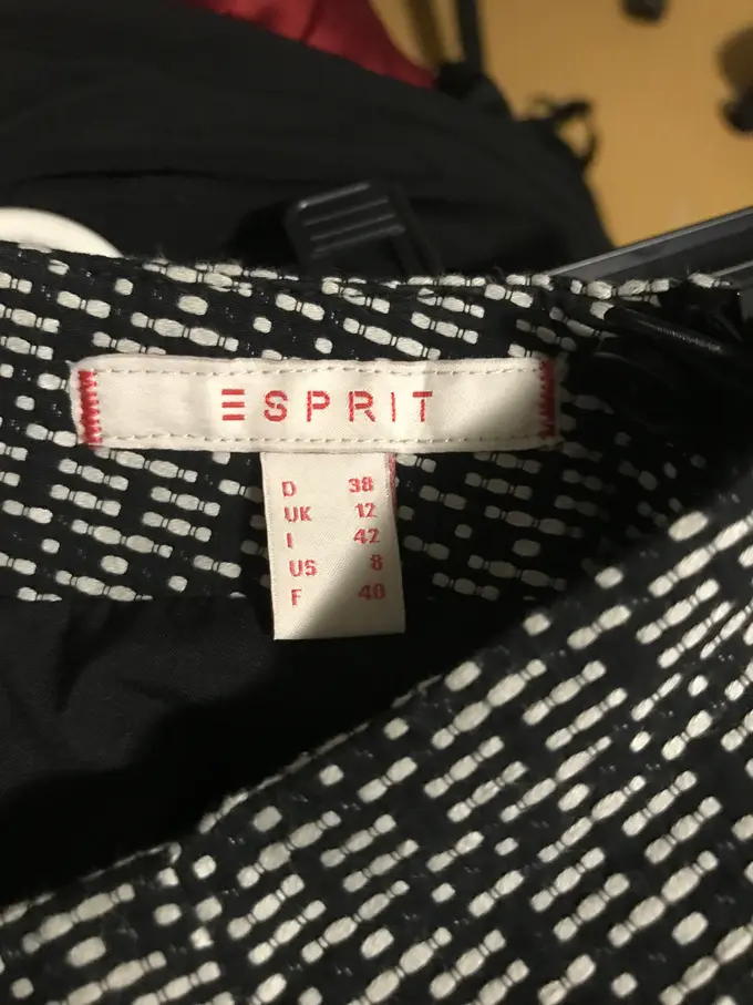 ESPRIT Wickelrock Bild 2