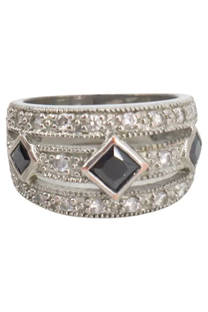 MARKENLOS Ring Bild 1