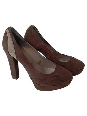 PIAZZA ITALIA Pumps