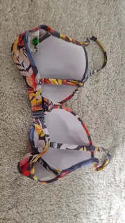 Vorschaubild 3 von Damen Bikini Oberteil Blumenmuster Mehrfarbig Gr. 34C