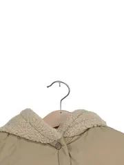 Vorschaubild 3 von Kinder Steppjacke Gr. 86 Beige mit Teddyfell-Details Kapuze