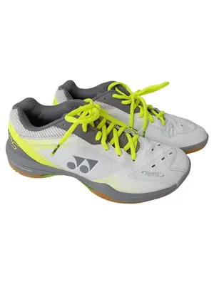 YONEX Sportschuhe