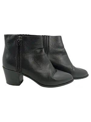 KARL LAGERFELD Stiefelette