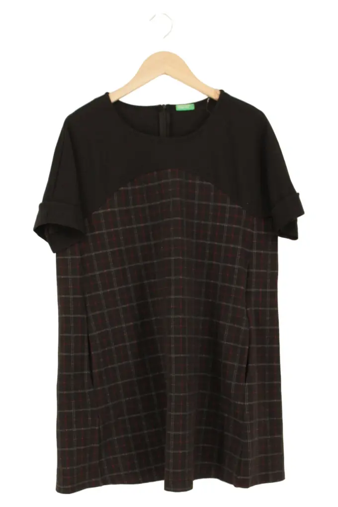 UNITED COLORS OF BENETTON Strickkleid Bild 1