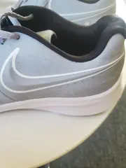 Vorschaubild 4 von Laufschuhe Herren Grau Sportschuhe Größe 40