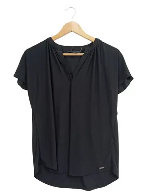TAHARI T-Shirt