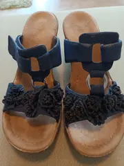 Vorschaubild 2 von Damen Plateausandalen Gr. 37 Blau Feminin mit Blumenapplikationen