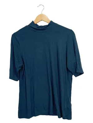 TAHARI T-Shirt