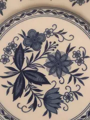 Vorschaubild 2 von Wandteller Zwiebelmuster Porzellan Blumen Weiß 20 cm