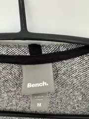 Vorschaubild 2 von Bench Damen Strickjacke Grau Meliert Kapuze Gr. 38;M Casual