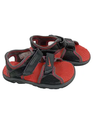 NIKE Sandalen