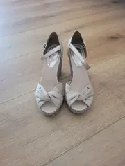 Vorschaubild 2 von Damen Wedges Sandalen Gr. 40 Beige Feminin