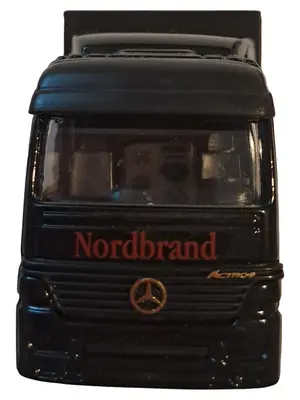 MERCEDES-BENZ Modellfahrzeug