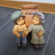 Vorschaubild 3 von Nina & Marco Keramik Figur Kinder mit Krug Dekofigur 14cm