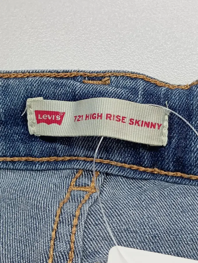 LEVIS Destroyed Jeans Bild 3