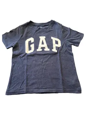 GAP T-Shirt