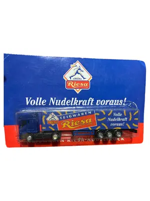 RIESA Modellfahrzeug