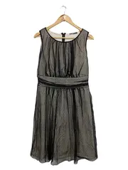 Vorschaubild 1 von festliches Kleid Gr. 40/L Schwarz Elegant Vintage Punkte Raffungen