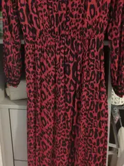 Vorschaubild 4 von Damen Freizeitkleid M Rot Animal-Print Leopardenmuster Midi