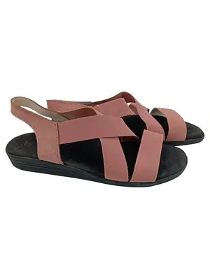 HELVESKO Sandalen