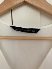 Vorschaubild 6 von Woman Damen Bluse Weiß Rüschen Falten Gr. M Elegant Feminin