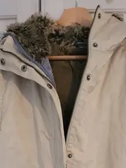 Vorschaubild 4 von Damen Parka Jacke Gr. 40 L Beige mit Fellkapuze