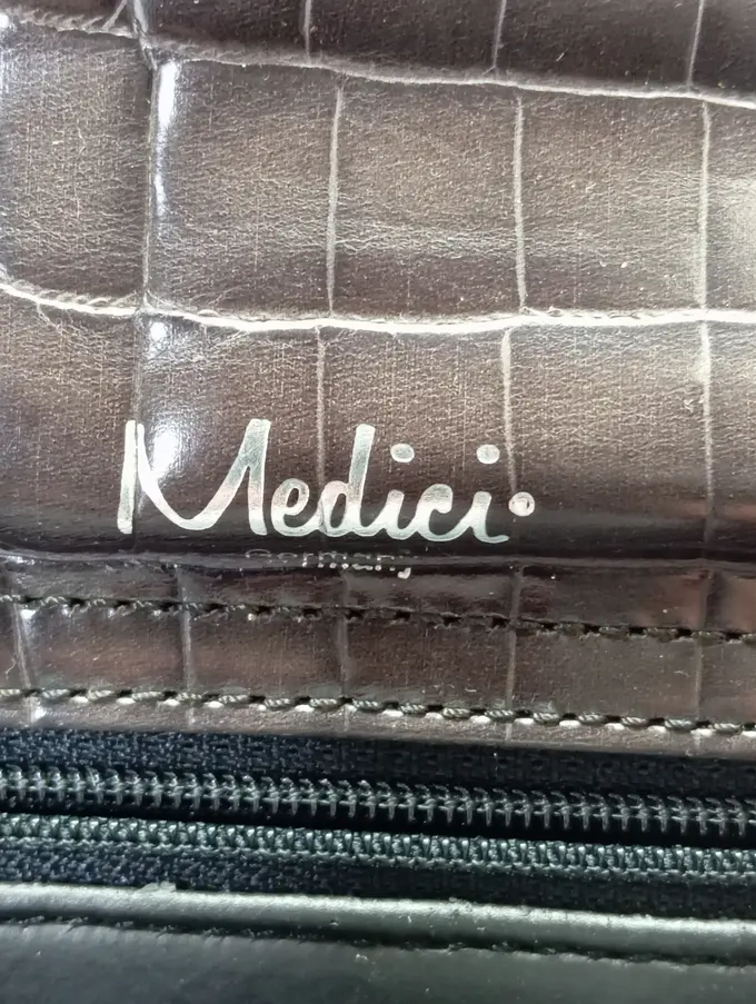 MEDICI Umhängetasche Bild 3