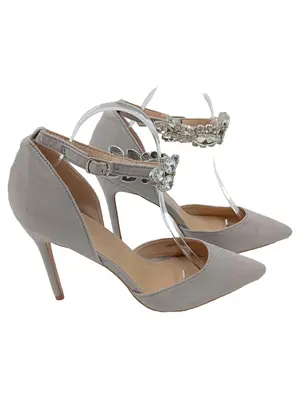 CHI CHI LONDON Pumps