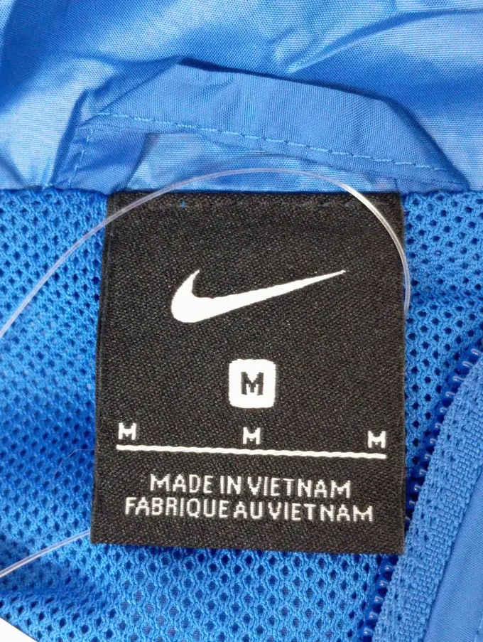 NIKE Regenjacke Bild 3