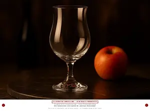 SANDRA RICH Weinglas