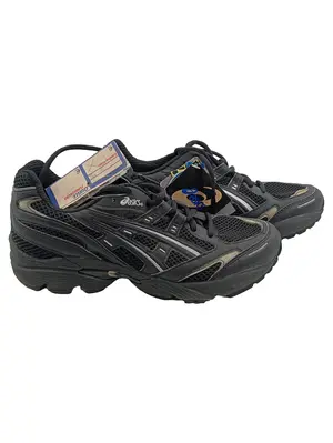 ASICS Sportschuhe