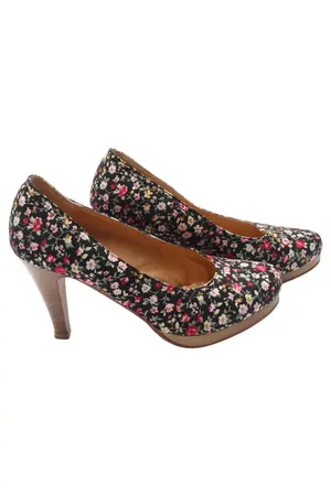 ANNIE G. Pumps