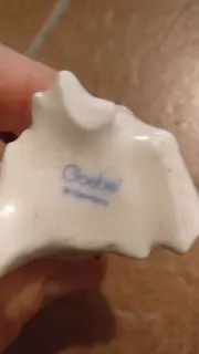 Vorschaubild 2 von Porzellanfigur Stieglitz Vogel Dekofigur 8 cm Germany Sammlerstück