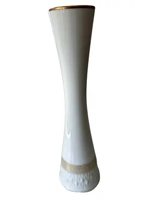EDELSTEIN Vase