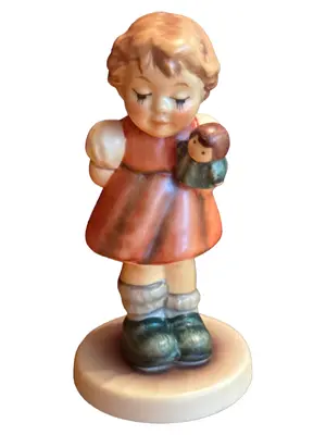 GOEBEL Künstlerpuppe