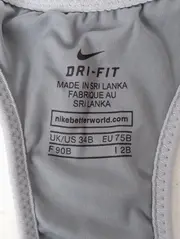 Vorschaubild NIKE Sport BH 2